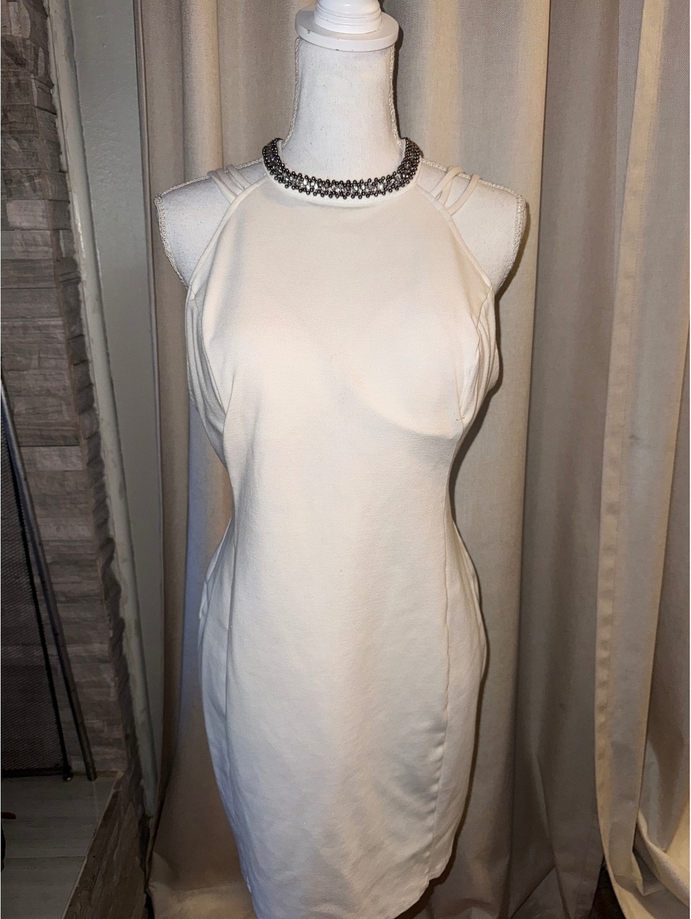 G by GUESS Ivory Embellished Strappy Dress – XL